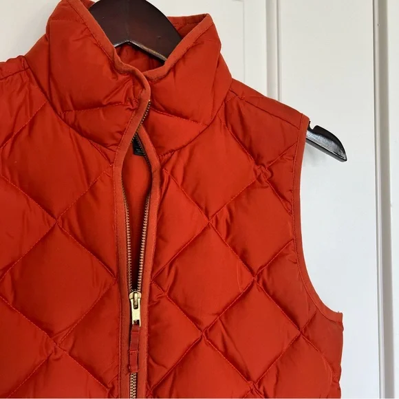 J. Crew Excursion down and feathers puffer vest Size XS Orange puffy vest - Picture 4 of 9